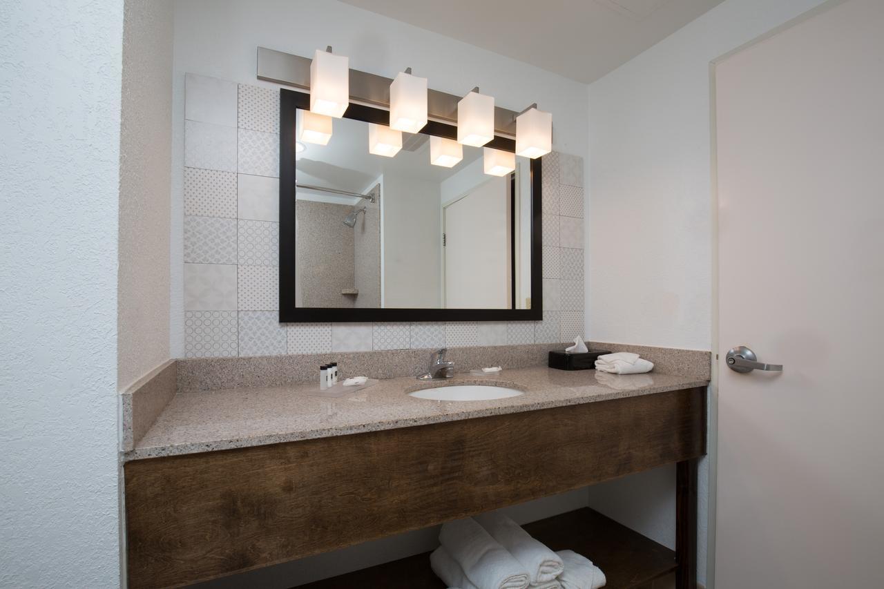 Country Inn & Suites By Radisson, Boone, Nc ภายนอก รูปภาพ